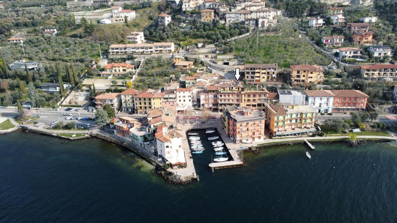 Hotel Sorriso Brenzone sul Garda Buitenkant foto