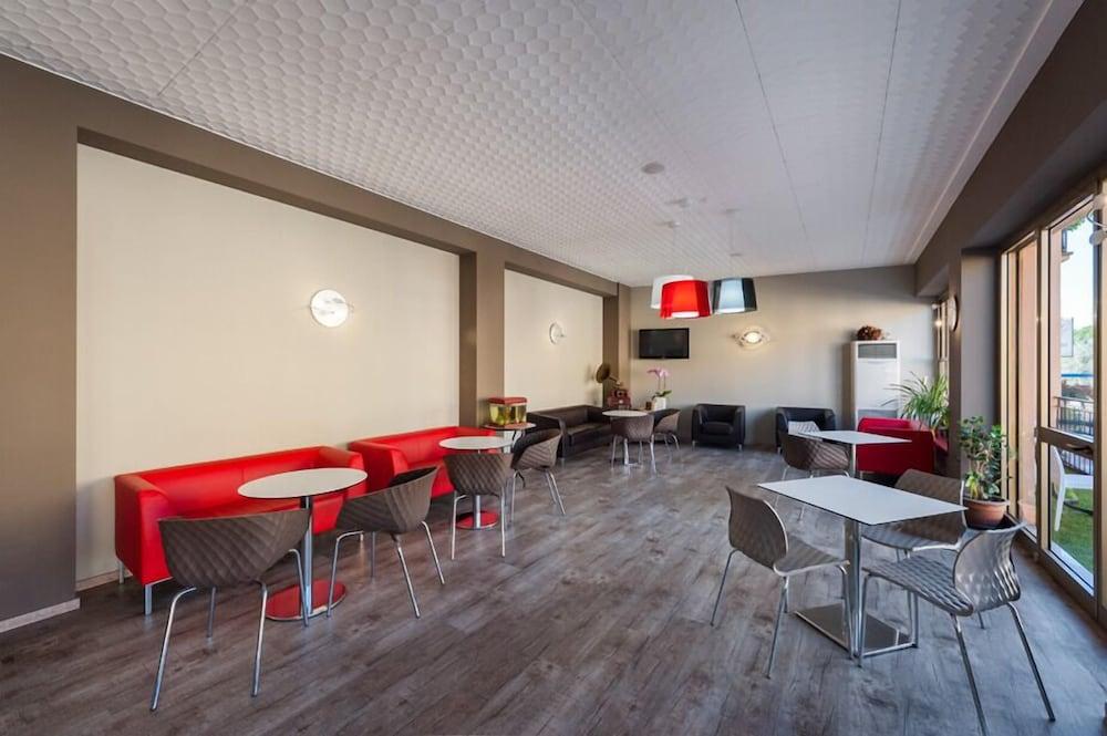 Hotel Sorriso Brenzone sul Garda Buitenkant foto